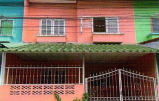 ทรัพย์สถาบันโดย GHB ทาวน์เฮาส์ นริศรา (Narissara Rangsit Klong 11)