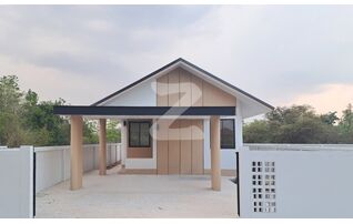 ขายบ้านเดี่ยวนครสวรรค์ ทำเลดี ใกล้สถานีรถไฟหนองปลิง เข้าออกได้หลายทาง (เจ้าของขายเอง) : เจ้าของขายเอง (งดรับนายหน้า)