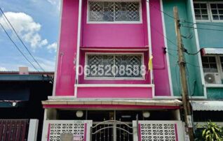 ขายทาวน์เฮาส์ใกล้ YL20 ศรีด่าน นิยมเคหะ (Narapat)