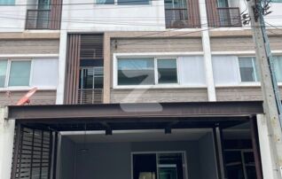 ขายบ้าน 3.8ล้าน ค่าโอนคนละครึ่ง ทาวน์โฮม พาทิโอ บางนา-วงแหวน (Patio Bangna-Wongwaen) ขนาด 20 ตารางวา : เจ้าของขายเอง (งดรับนายหน้า)