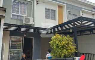 ให้เช่าบ้านเดือนละ 10,000 .- รวมค่าส่วนกลางแล้ว (520.-) บาท พิกัด หมู่บ้านพฤกษา 74/3 ซอยทรัพย์บุญชัย 28 : เจ้าของให้เช่าเอง (งดรับนายหน้า)