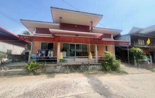 ทรัพย์สถาบันโดย GHB บ้านเดี่ยว ซอยภายในหมู่บ้านก้านเหล ถนนสายอุทุมพรพิสัย - ปร