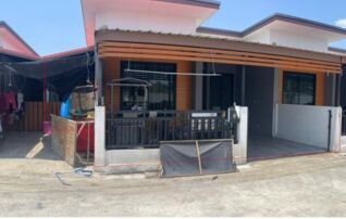 ทรัพย์สถาบันโดย GHB บ้านแฝด เพชรธาราวิลล์