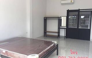 คูหามุข เพลส