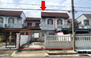 ทรัพย์สถาบันโดย บริษัท บริหารสินทรัพย์สุขุมวิท จำกัด ทาวน์เฮาส์ บ้านบัวทอง