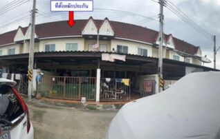 ทรัพย์สถาบันโดย GHB ทาวน์เฮาส์ ซอยชุมชนบึงล่าง ซอย 1 ถนนอ่าวอุดม-ปากร่วม (ชบ