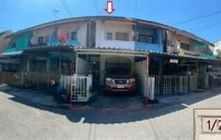 ทรัพย์สถาบันโดย GHB ทาวน์เฮาส์ ร่มสุข วิลเลจ 8 (Rom Suk 8)