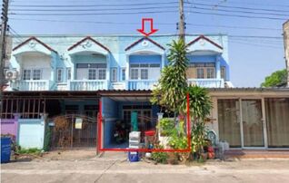 ทรัพย์สถาบันโดย GHB ทาวน์เฮาส์ รวมทองนิเวศน์