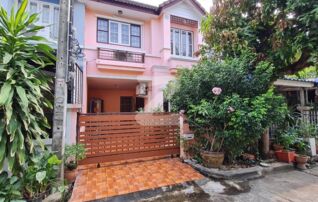 🏠ขายด่วนทาวน์เฮ้าส์มือสองนนทบุรี เนื้อที่ 21 ตร.ว. หมู่บ้านอักษรา บางบัวทอง ถนนบางกรวย-ไทรน้อย เชื่อมต่อ ถนนราชพฤกษ์ 🛎ราคา 1,650,000 บาท : เจ้าของขายเอง (งดรับนายหน้า)