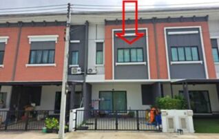 ทรัพย์สถาบันโดย GHB ทาวน์เฮาส์ ชีวาโฮมวงแหวน-ลำลูกกา (Chewa Home Wongwaen-Lamlukka)
