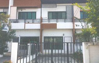 ทรัพย์สถาบันโดย อาคารสงเคราะห์ ทาวน์เฮาส์ ซอยหมู่บ้านสมอโพรง