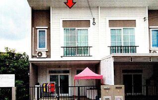 ทรัพย์สถาบันโดย GHB ทาวน์เฮาส์ คาซ่า วอเตอร์ไซด์ พระราม 5 (Casa Waterside Rama 5)