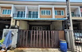 ทรัพย์สถาบันโดย GHB ทาวน์เฮาส์ ซื่อตรง โคซี่ รังสิต คลอง 6 (Suetrong Cozy Rangsit Klong 6)