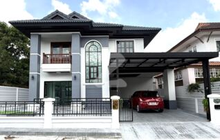 [Owner Post] บ้านเดี่ยว 2 ชั้น บ้านสวยรีโนเวทใหม่ทั้งหลังไปยันหลังคา และรอบตัวบ้าน ครบ จบ พร้อมเข้าอยู่ได้เลยทันที! . หมู่บ้านธนทองสวีทเฮ้าส์  : เจ้าของขายเอง (งดรับนายหน้า)