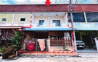 ทรัพย์สถาบันโดย GHB ทาวน์เฮาส์ k.s.วิลล่า 2 (Wirot)