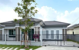 ❌เจ้าของปล่อยให้เช่าเองค่ะ❌ บ้านให้เช่า🏠 CENTRO รังสิต คลอง4-วงแหวน บ้านเดี่ยวชั้นเดียว มีบริเวณรอบบ้าน : เจ้าของให้เช่าเอง (งดรับนายหน้า)