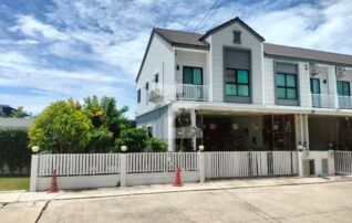 เจ้าของขายเอง หมู่บ้านสิวารมณ์ เนเจอร์พลัส 1 ( สุขุมวิท - บางปู 83 ) ทาวน์โฮม 2 ชั้น : เจ้าของขายเอง (งดรับนายหน้า)