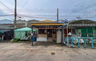 ทรัพย์สถาบันโดย JAM ทาวน์เฮาส์ แก้วขวัญ (Baan Kaewkwan Rangsit Klong 7)