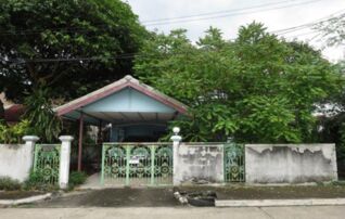 ทรัพย์สถาบันโดย GHB บ้านเดี่ยว เค.ซี.กรีนวิลล์ (K.C. Green Ville)