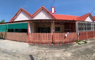 ทรัพย์สถาบันโดย GHB ทาวน์เฮาส์ บ้านชนากาญจน์ 7 เนินพระ (Baan Chanakarn 7 Noen Phra)