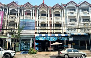 ทรัพย์ธนาคารโดย KASIKORNBANK ตึกแถว-อาคารพาณิชย์ ถนนบรมไตรโลกนาถ