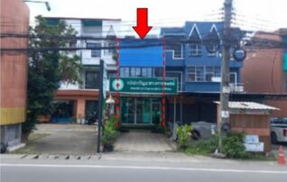 ทรัพย์สถาบันโดย บริษัท บริหารสินทรัพย์สุขุมวิท จำกัด ตึกแถว-อาคารพาณิชย์ ถนนเจ้าฟ้าตะวันตก (ทล.4024)