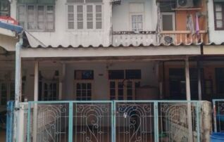 ทรัพย์สถาบันโดย GHB ทาวน์เฮาส์ อยู่เจริญ 4