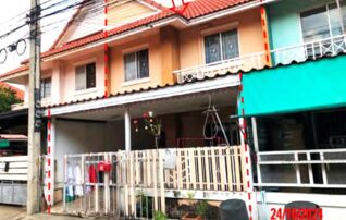 ทรัพย์สถาบันโดย KASIKORNBANK ทาวน์เฮาส์ พฤกษา ซี