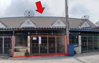 ทรัพย์สถาบันโดย GHB ทาวน์เฮาส์ มหาเศรษฐี
