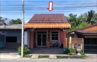 ทรัพย์สถาบันโดย GHB บ้านเดี่ยว ซอยถนนศรีกาญจนะ ถนนยนตรการกำธร(406)