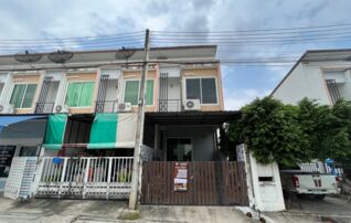 ทรัพย์สถาบันโดย JAM ทาวน์เฮาส์ สมาร์ทแลนด์ นิวสไตล์ 2 (Smartland Village)