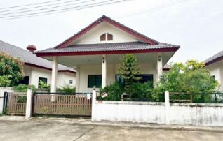 ทรัพย์สถาบันโดย GHB บ้านเดี่ยว วโรรส 8