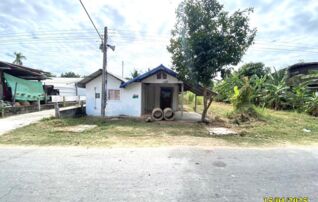 ทรัพย์ธนาคารโดย KASIKORNBANK บ้านเดี่ยว ถนนสายแยก ทล.2371 - บ้านหนองไฮ (สร.4008)