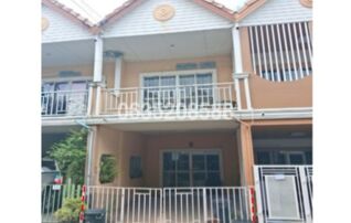 ขายทาวน์เฮาส์ อีสแลนด์ แอนด์ เฮ้าส์ (East Land and House)