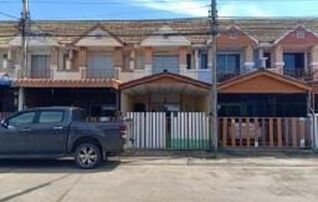 ทรัพย์สถาบันโดย GHB ทาวน์เฮาส์ นารายา