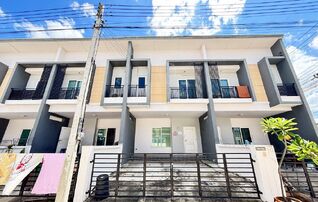 ทรัพย์สถาบันโดย GHB ทาวน์เฮาส์ แกรนด์วิลล์ปทุมธานีสายใน (Grandville Pathumthani-Sainai)