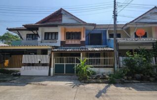 ทรัพย์สถาบันโดย GHB ทาวน์เฮาส์ พฤกษา 2