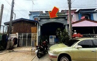 ทรัพย์สถาบันโดย GHB ทาวน์เฮาส์ สุวงศ์ชัย