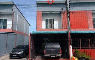 ทรัพย์สถาบันโดย GHB ทาวน์เฮาส์ ฉัตรไพลิน ลาดหลุมแก้ว (Chatrapailin Latlumkaew)