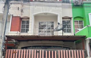 Owner post 🙏🏻ขออนุญาตแอดมินนะคะ welcome agent 🤗 🏠 ขายบ้านทาว์นโฮม 3 ชั้น หมู่บ้านไดมอนด์แกรนด์วิลล์ แขวงนวลจันทร์ เขตบึงกุ่ม กรุงเทพมหานคร : เจ้าของขายเอง (งดรับนายหน้า)