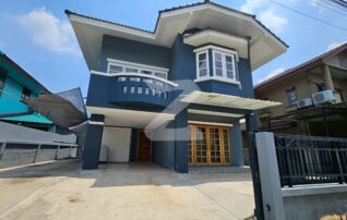 🏡บ้านเดี่ยวพร้อมอยู่ 2 ชั้น รายละเอียดดังนี้ 🛏️3 ห้องนอน 🛀3 ห้องน้ำ : เจ้าของขายเอง (งดรับนายหน้า)