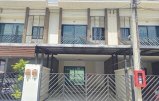 ทรัพย์สถาบันโดย GHB ทาวน์เฮาส์ บางบ่อ สมุทรปราการ