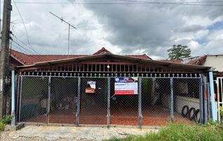 ทรัพย์สถาบันโดย GHB ทาวน์เฮาส์ ซอยขุนหาญแยกซ.ขุนหาญ 3 ถนนธรรมบูชา