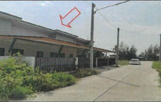 ทรัพย์สถาบันโดย GHB ทาวน์เฮาส์ ถนนสายม่วงงาม-บางเขียด