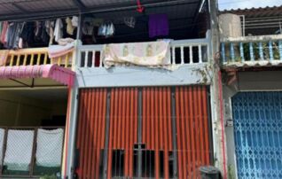 ทรัพย์สถาบันโดย GHB ทาวน์เฮาส์ เฟส1