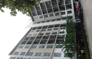 ทรัพย์สถาบันโดย GHB คอนโด แอมฟายน์ คอนโดมิเนียม บางนา (I'm Fine Condominium Bangna)