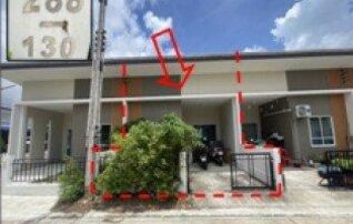 ทรัพย์สถาบันโดย GHB ทาวน์เฮาส์ เดอะแฮบบิแทค วิลล์ (The Habitat Ville)