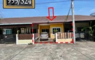 ทรัพย์สถาบันโดย GHB ทาวน์เฮาส์ 9999 วิลเลจ (9999 Village)