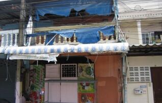 ทรัพย์สถาบันโดย GHB ทาวน์เฮาส์ พรร่มเย็นวิลล่า