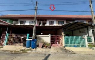 ทรัพย์สถาบันโดย GHB ทาวน์เฮาส์ ฉัตรไพลิน ลาดหลุมแก้ว (Chatrapailin Latlumkaew)